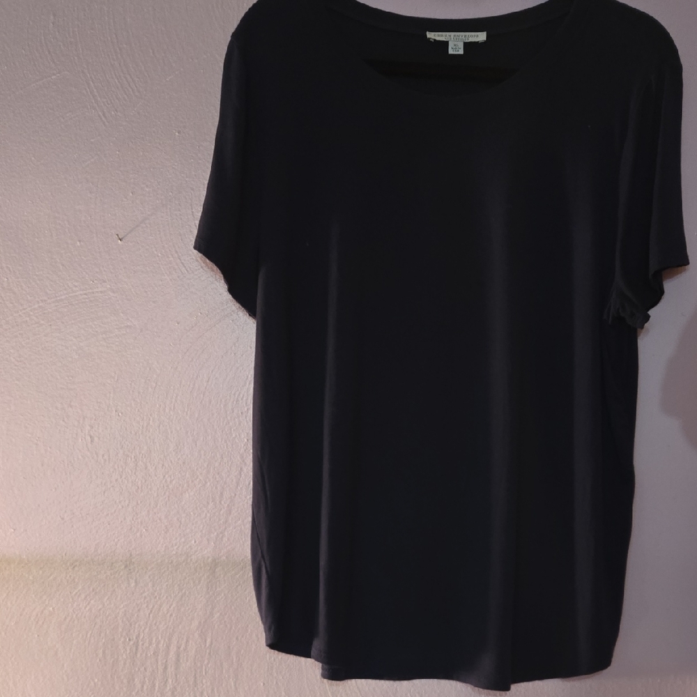 Green Envelope Dark Blue Short Sleeve Top
